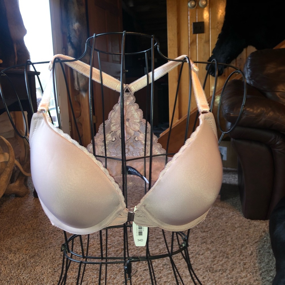 Adore me bra BNWT / size 34D